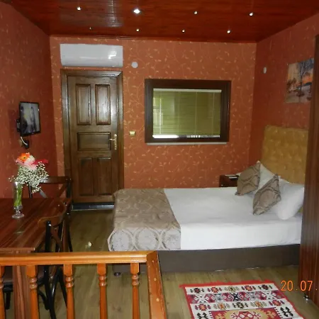 Royal Sultanahmet Hotell 3*